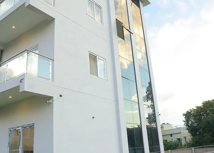 Prs Creek Side Home Stay Villa