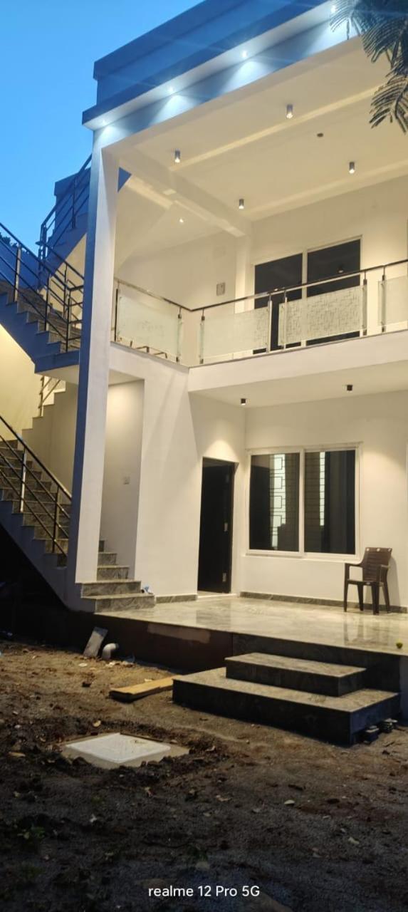 Easy - Stone White - Free Wifi - Full Kitchen - Free Barbeque Equipment Villa *