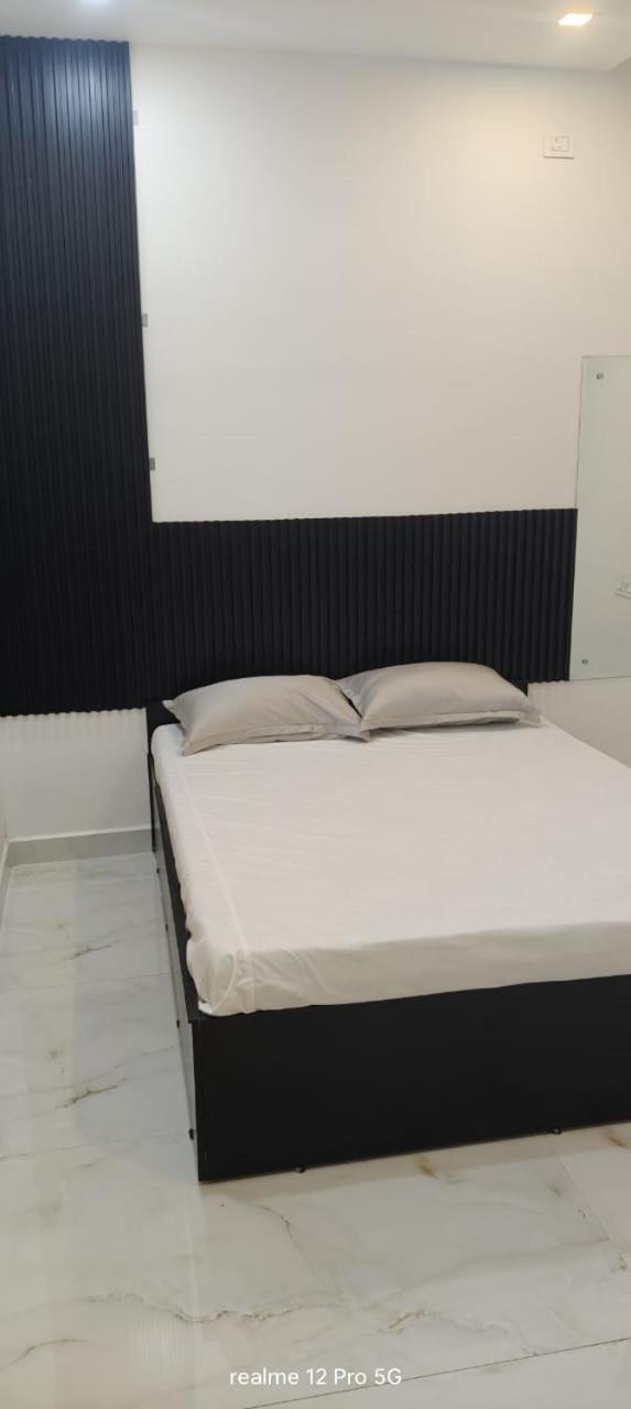 Easy - Stone White - Free Wifi - Full Kitchen - Free Barbeque Equipment Villa