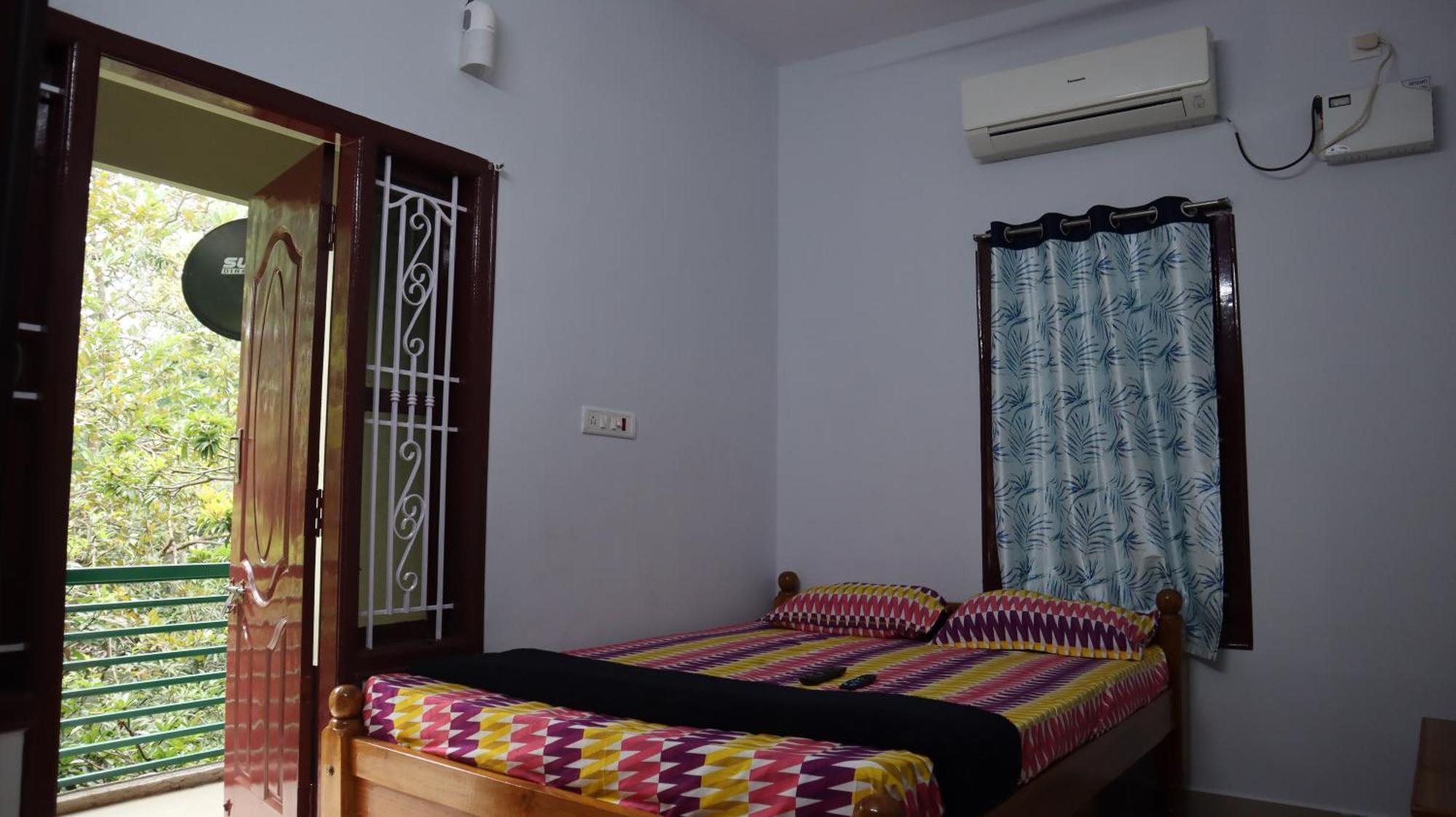 Guest house Nakshatran Yelagiri
