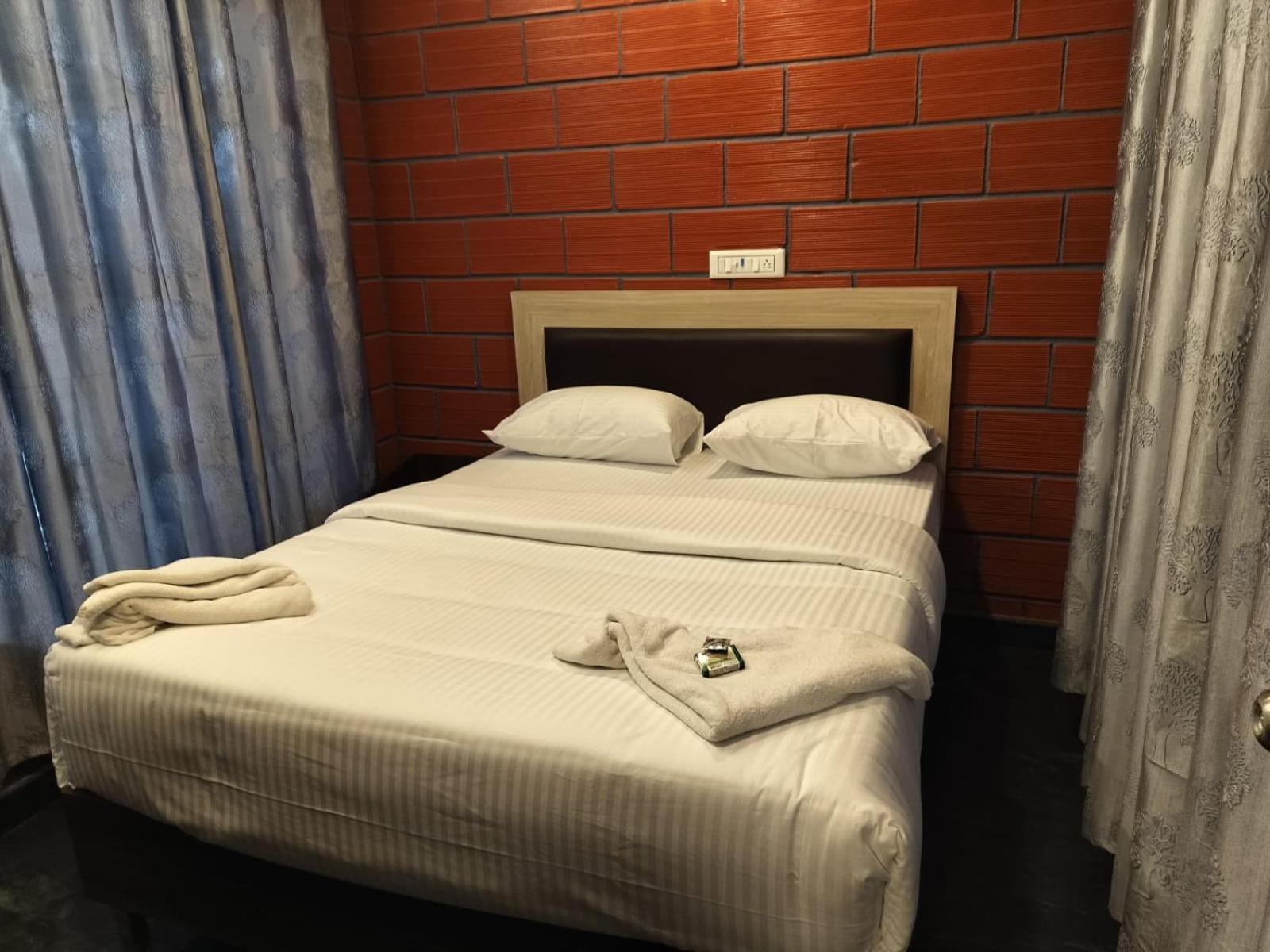 Rr Homestay Yelagiri