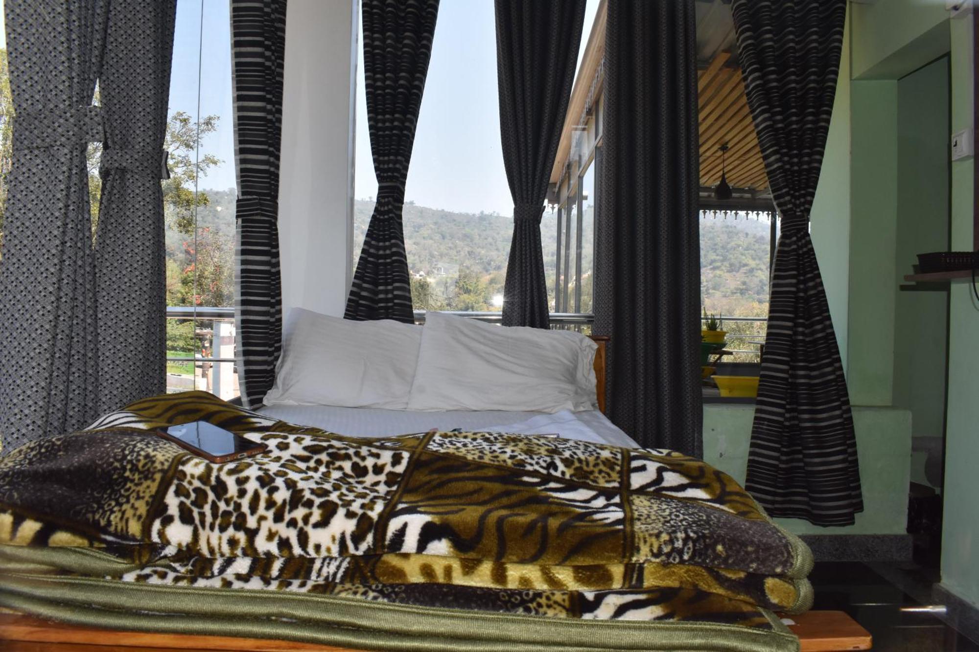 Goldhill Resort Yelagiri