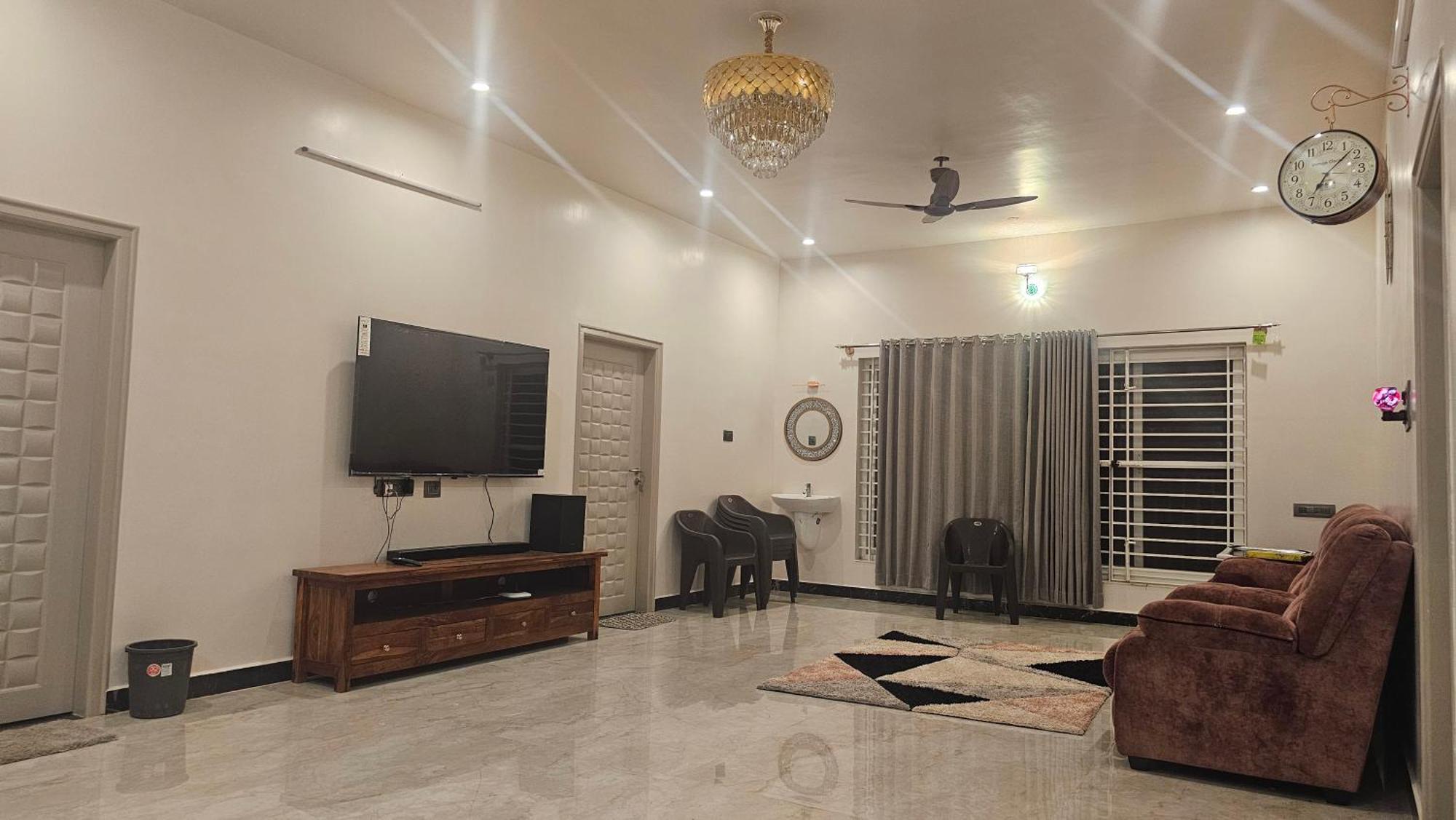Muneera Villa Yelagiri
