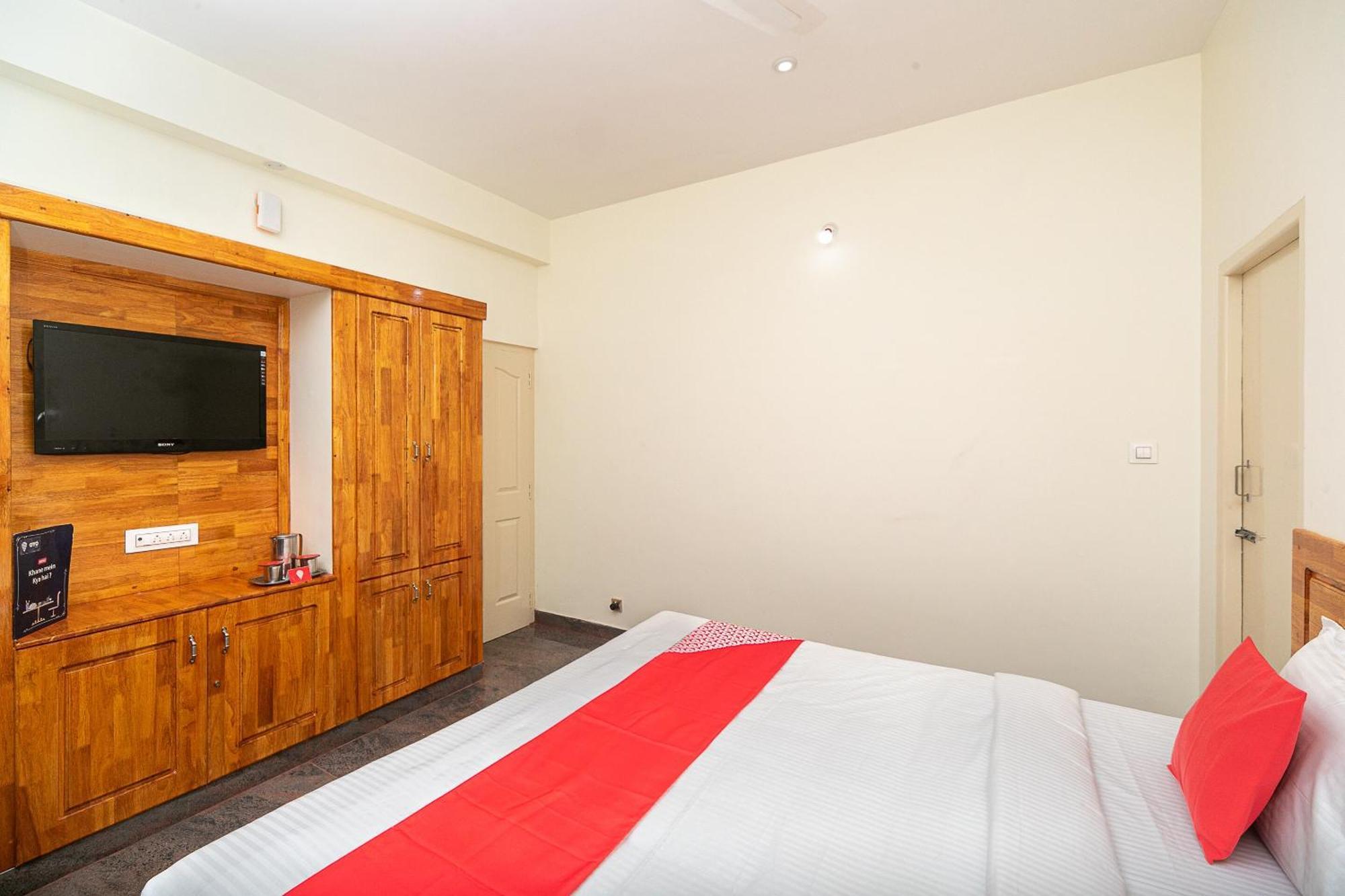Oyo Flagship Thirumala Village Hotel *