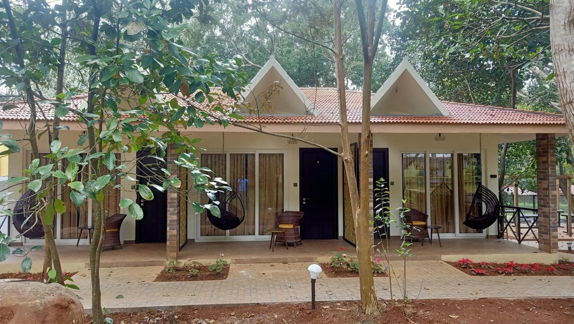 Zeenath Taj Gardens Resort
