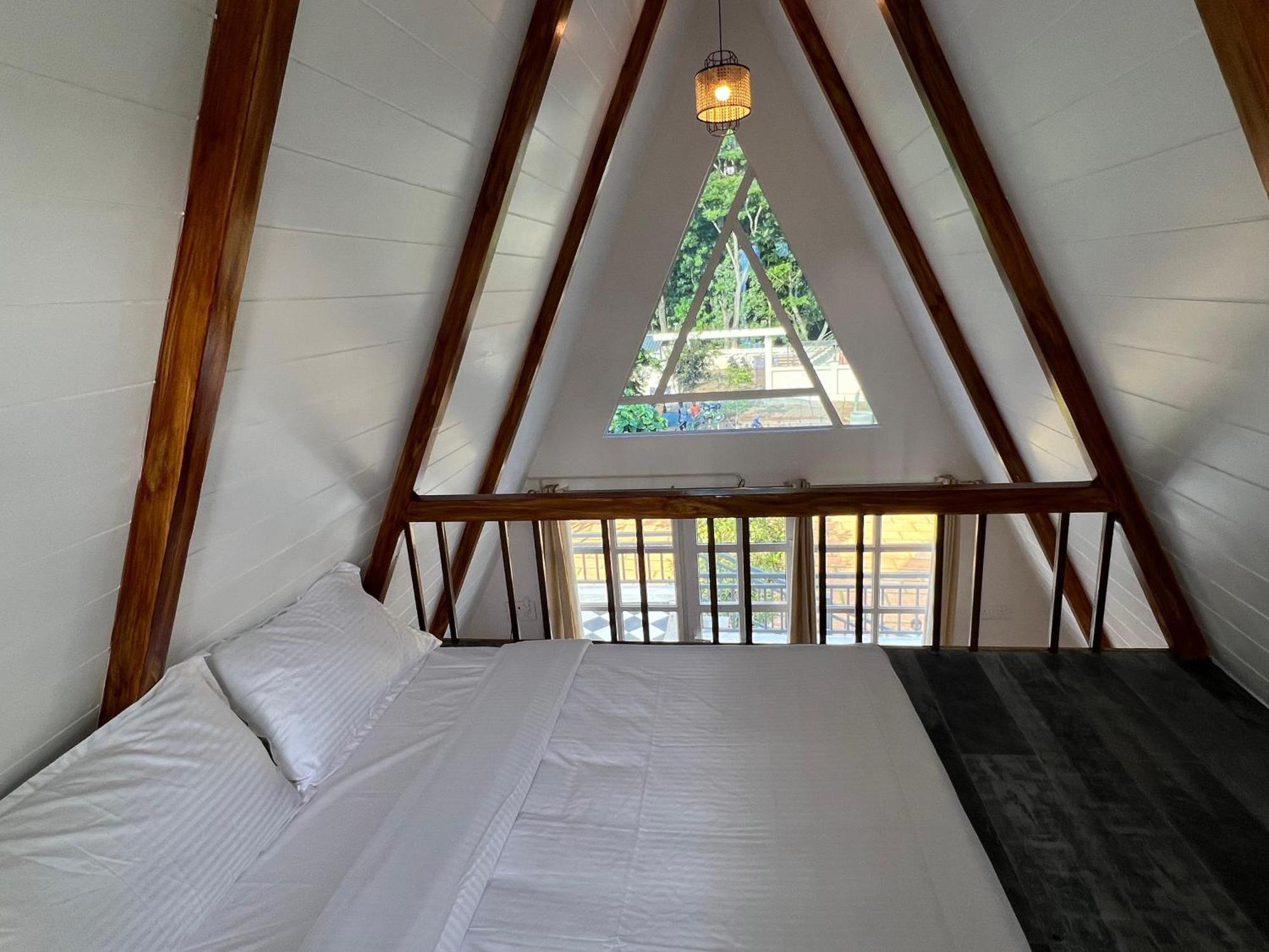 Resort The Novel Yelagiri