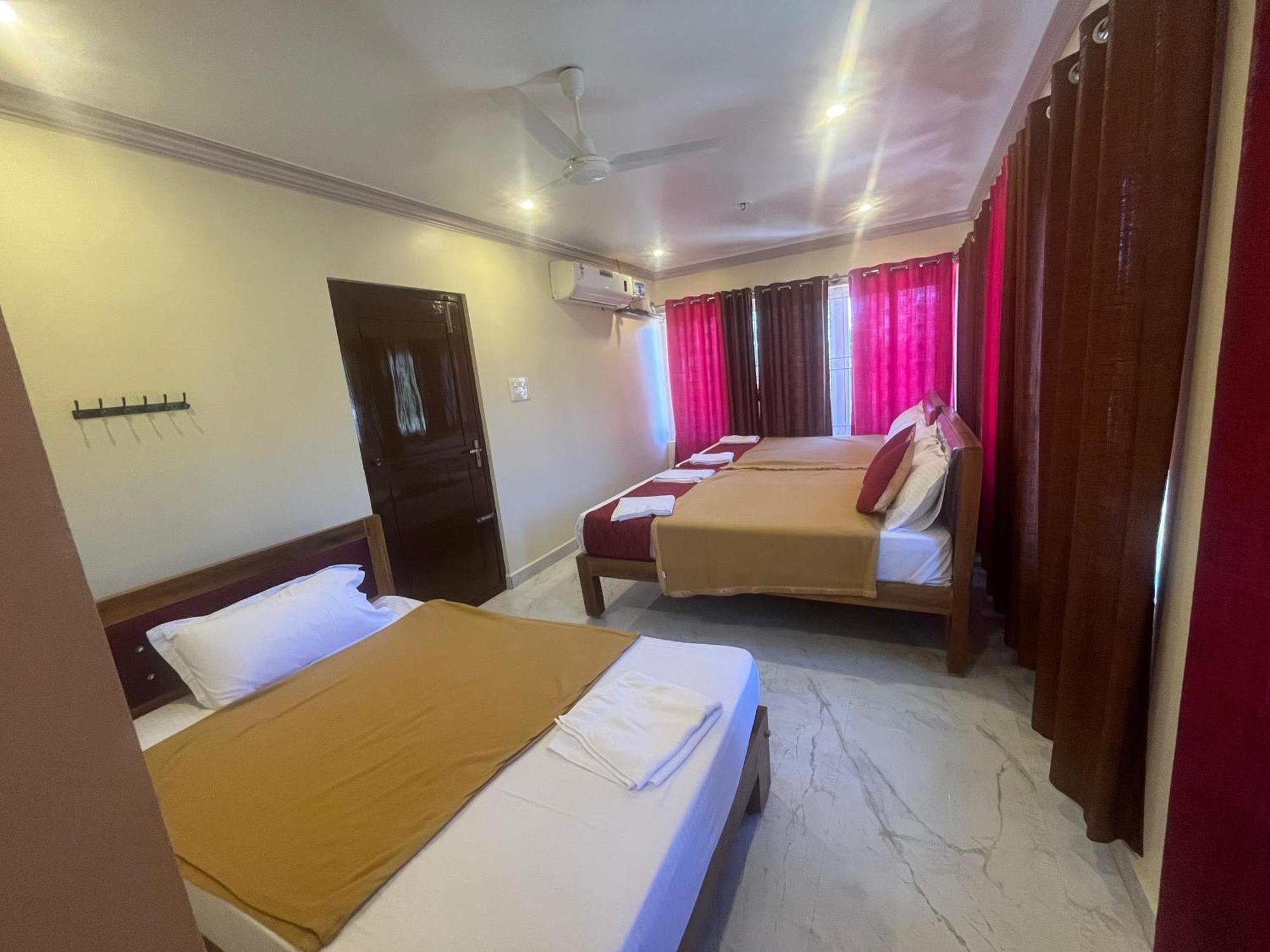 Lakshmi Flower Tech Resort