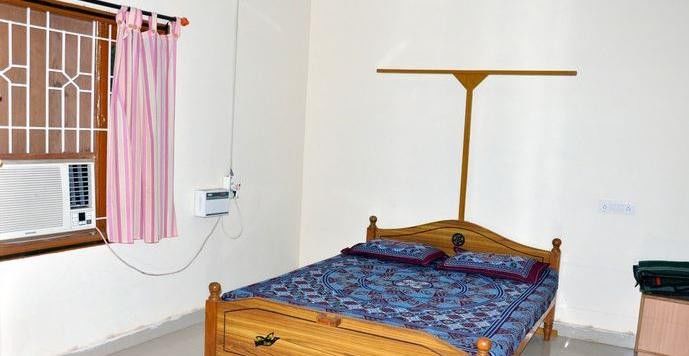 Hr Hotel 4*