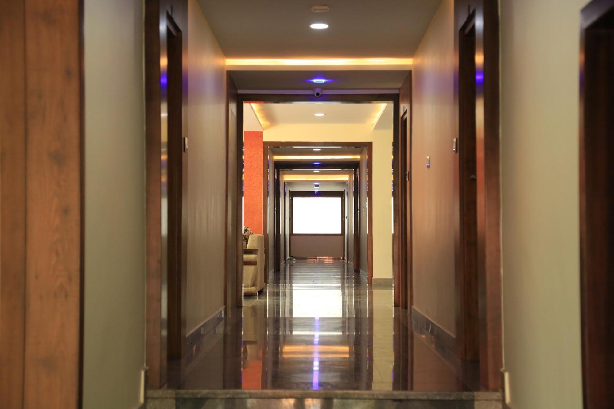 Hills Hotel Yelagiri