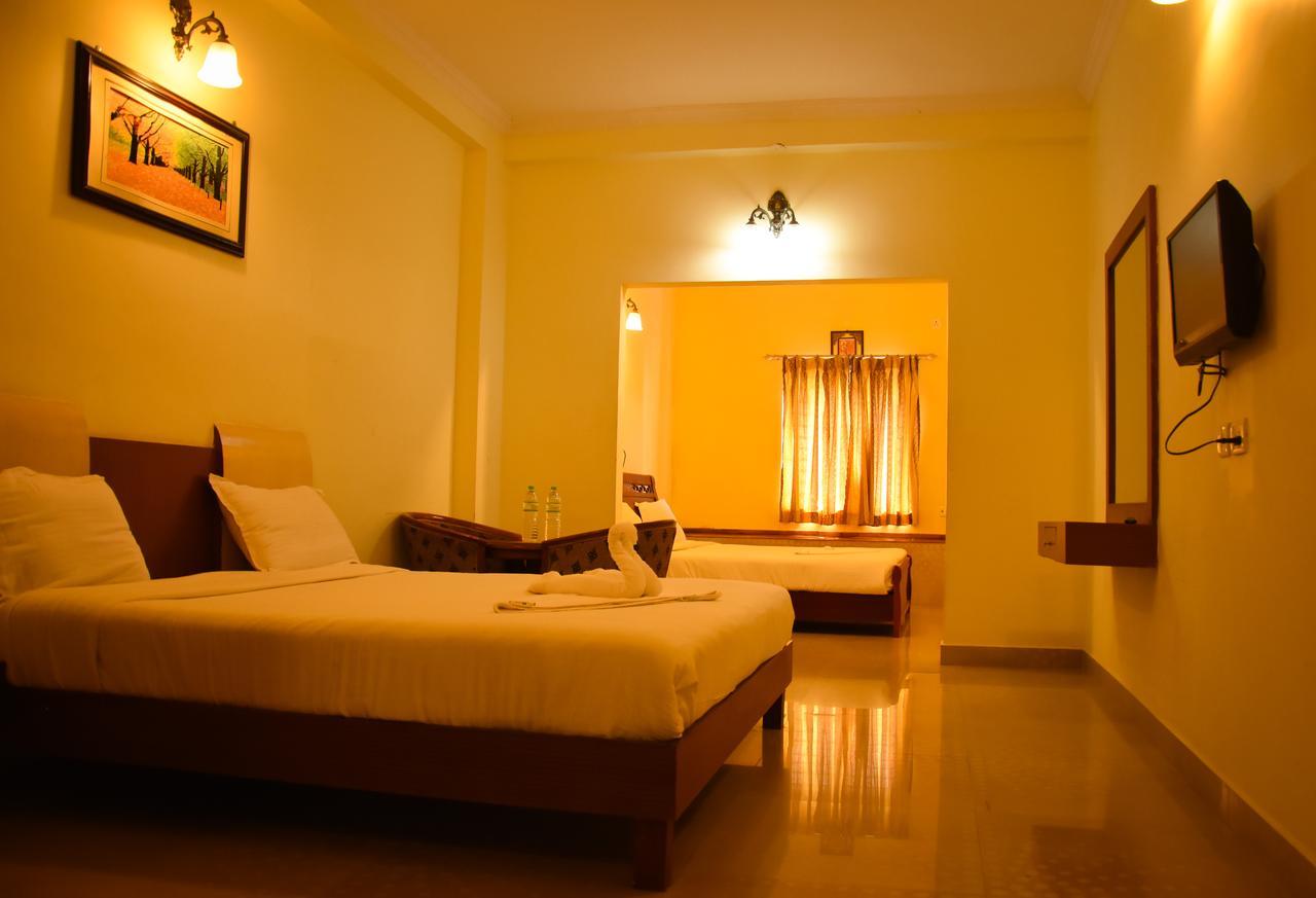 Ulo Hill Breeze Hotel 3*