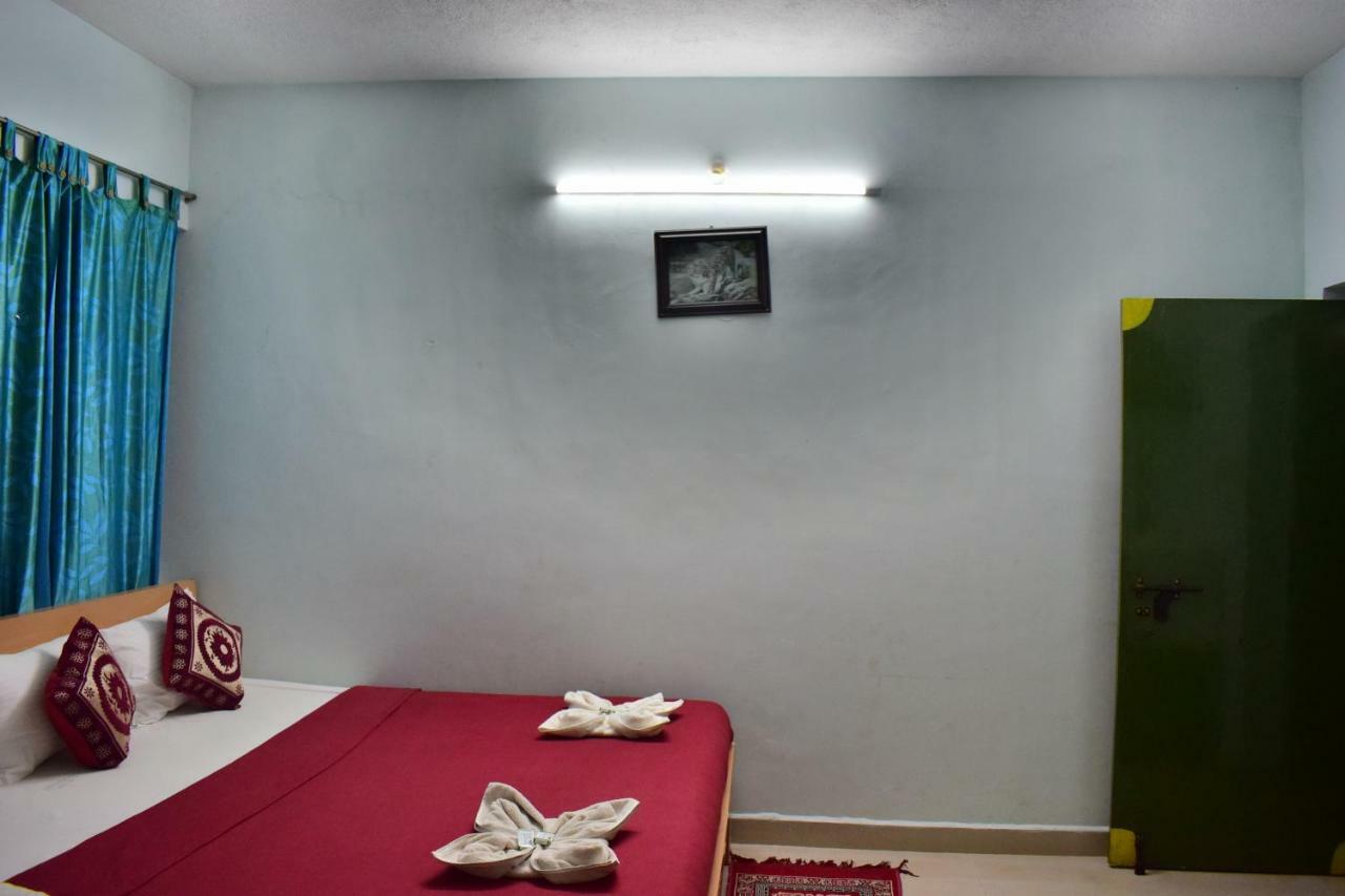 Kozee Kaves 3* Yelagiri