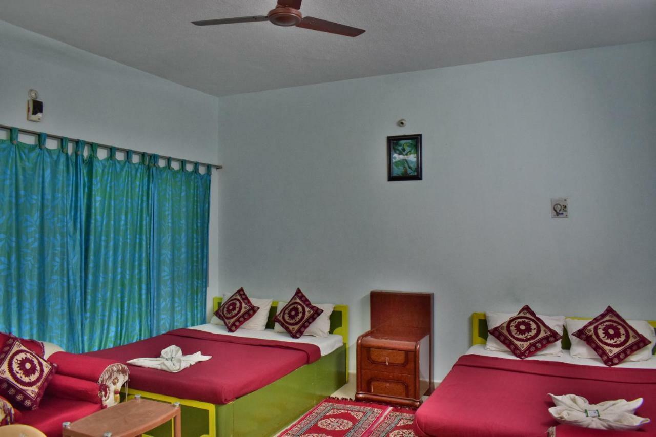Kozee Kaves 3* Yelagiri