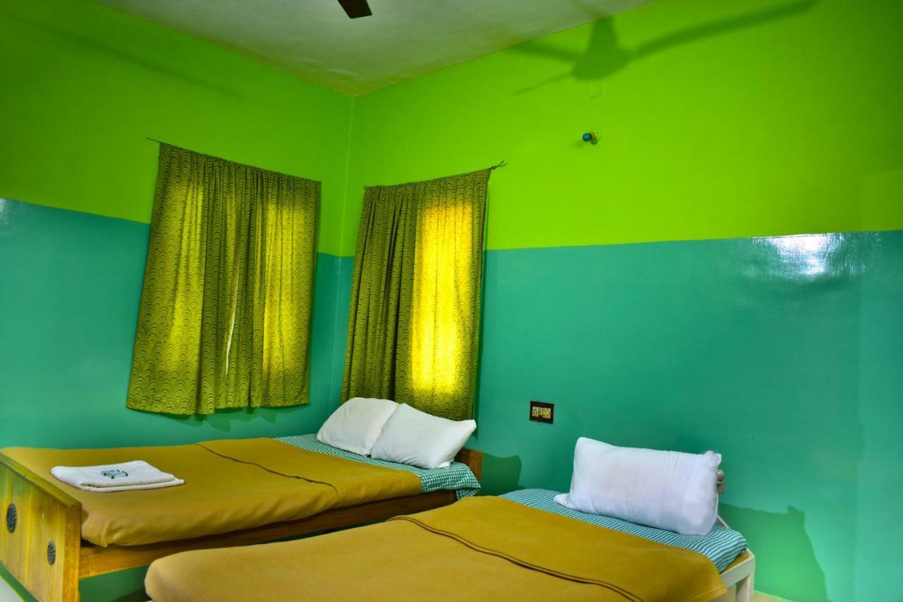 Hotel Kozee Kaves